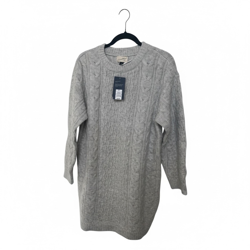 Universal Thread Gray Long Sleeve Dress